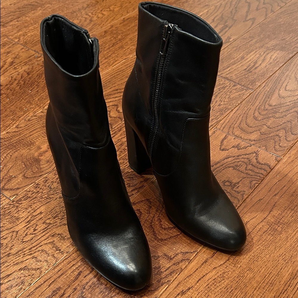 Steve Madden Black Heeled Boots